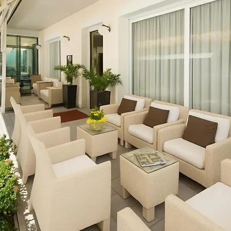 Hotel Ferrara Cattolica