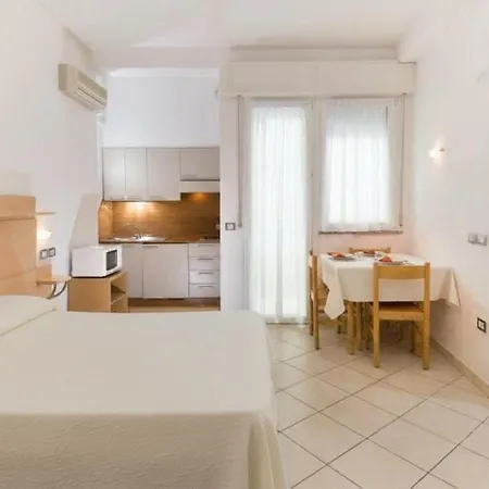 Ferrara 3* カットーリカ