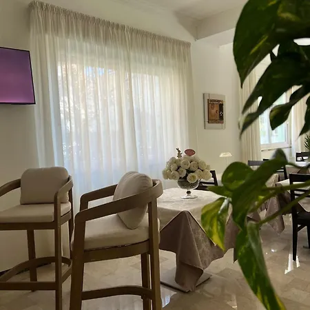 Ferrara فندق كاتوليكا