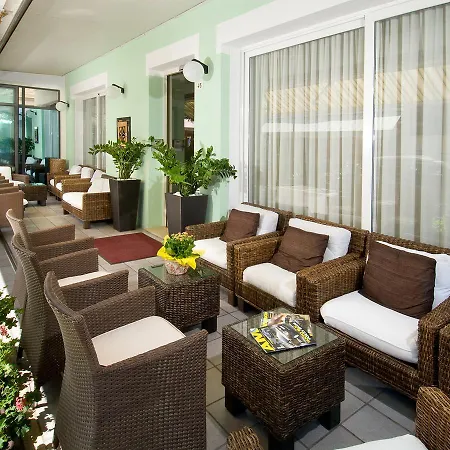 Hotel Ferrara Cattolica