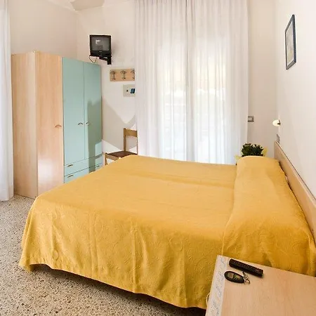 Hotel Ferrara 3*