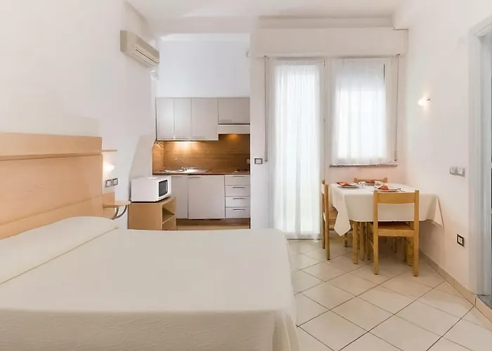 Ferrara ホテル 3*