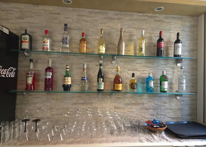 ホテル Ferrara カットーリカ