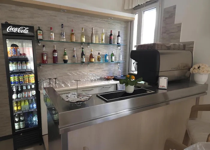 Ferrara カットーリカ